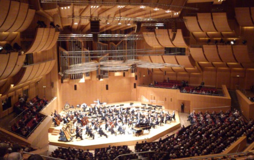 konser-salonu-isik-aydinlatma-sistemleri-fiyatlari Konser salonu ışık aydınlatma sistemleri fiyatları